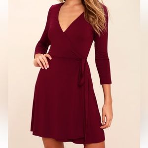 Lulu’s burgundy wrap dress size small